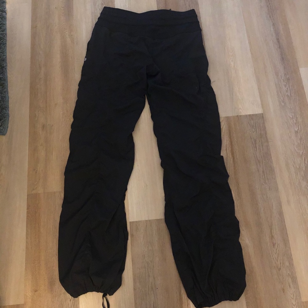 Lululemon euc black dance studio pants sz10 tall